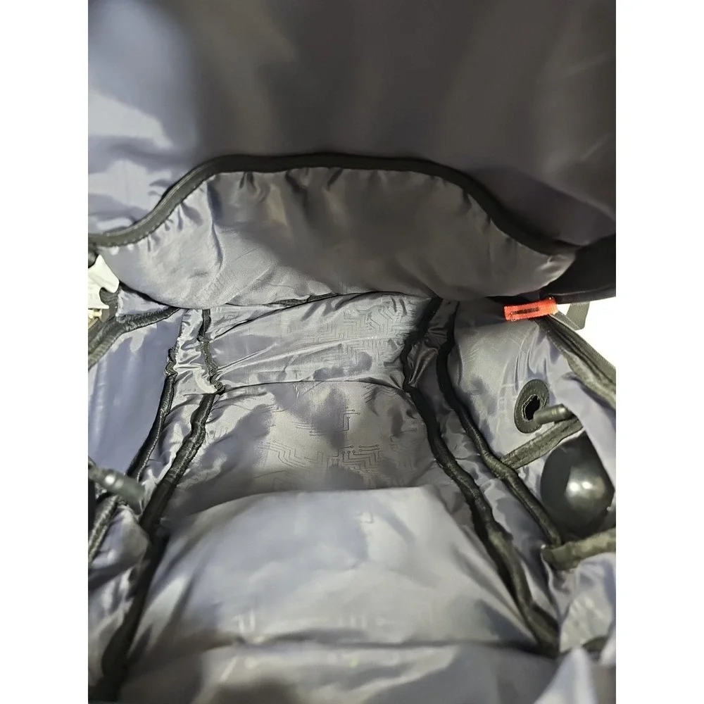 Swiss Digital RFID Wearable AG Laptop Backpack  - With Rain Cover EXCELLENT USED